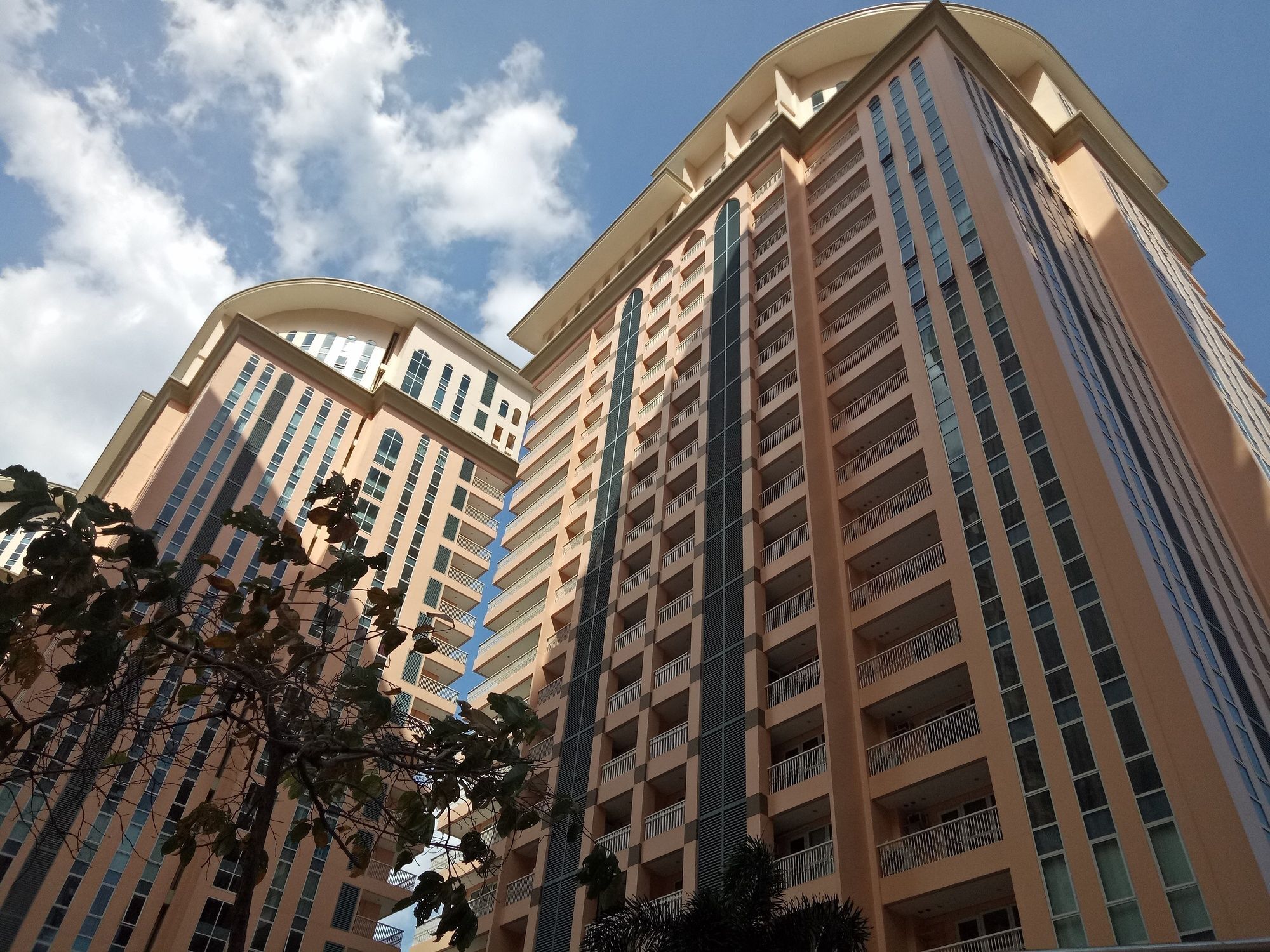 Venice Mckinley Hill Taguig Bgc Kültér fotó